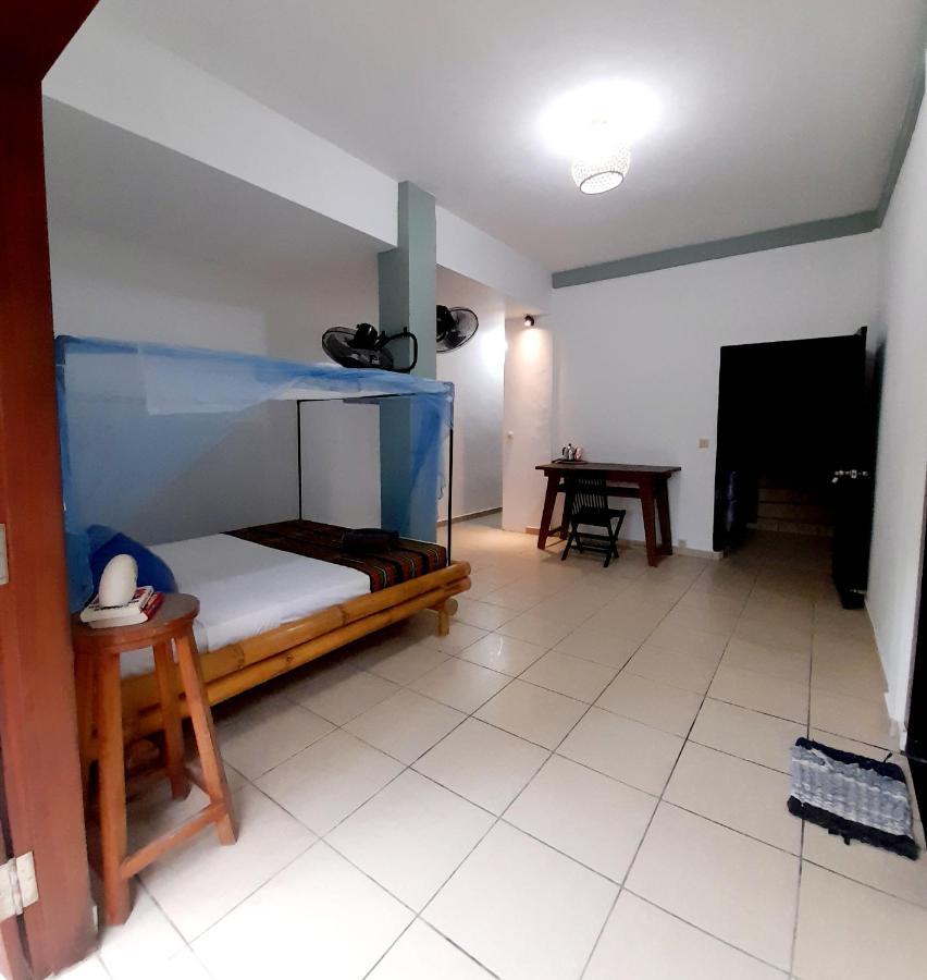 Merdeka House Maluk Εξωτερικό φωτογραφία